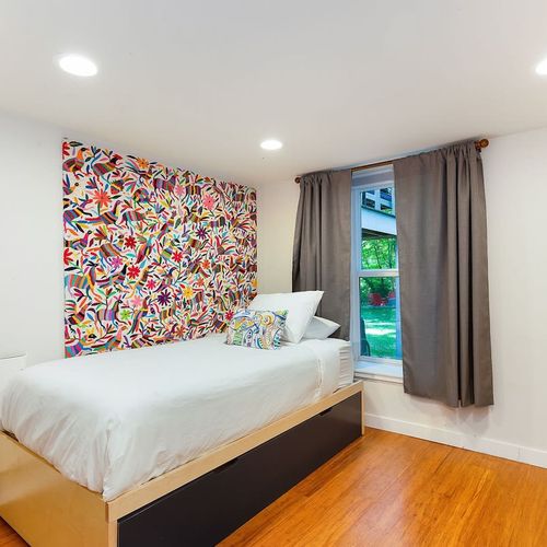 One of two ids rooms for the little ones to get a great nights sleep.