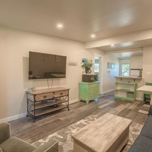 3c3859f6 22b7 41 lwRJv homerunner