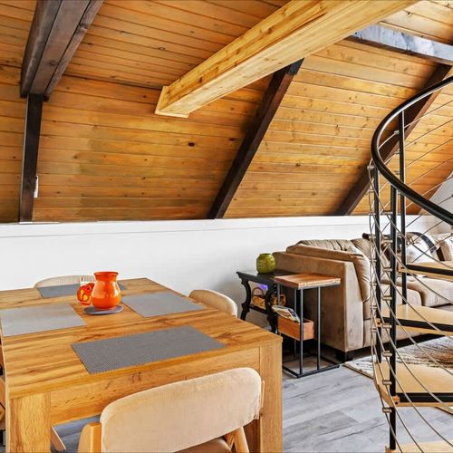 4fa9175c b279 44 aOUrX homerunner