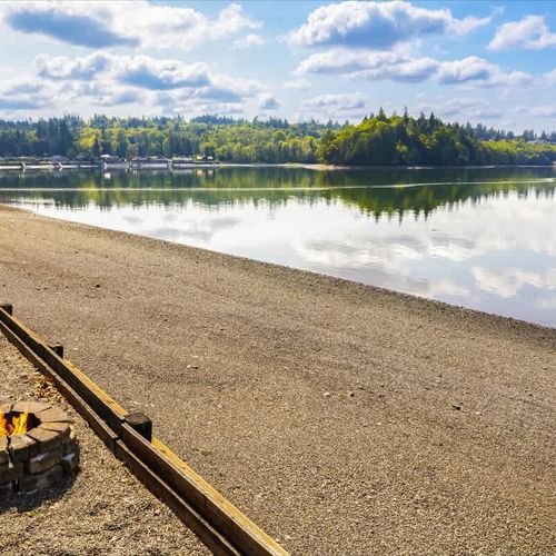 79fedbba c3ae 46 6IbrW homerunner