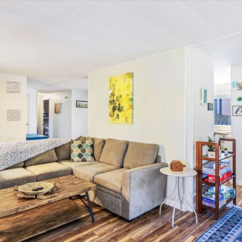 982872bf 4006 47 5xXYf homerunner