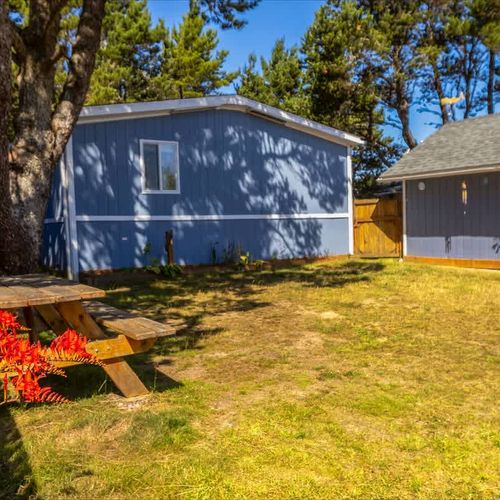 bb683c25 43bd 4f 9 f homerunner