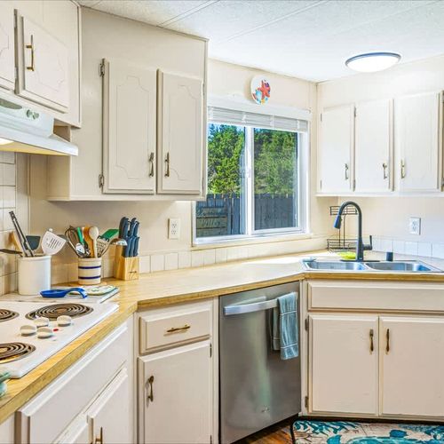 e9a61363 8b1c 4d fqJIM homerunner