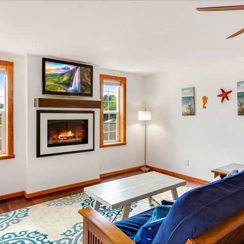 ab7de7dc dce8 4d thGO8 homerunner