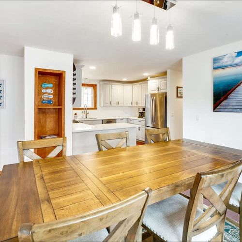 e16007bf 9e6e 4b I4YXO homerunner