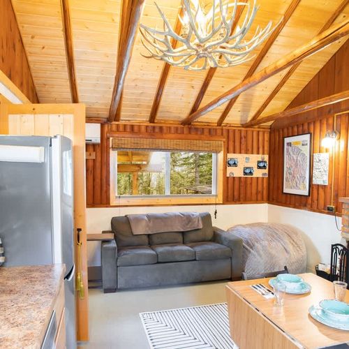 8c3892be 9f61 4d 0 yyy homerunner