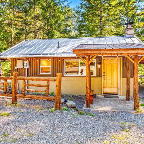 e9b8a3a8 f9fb 4c wKBTo homerunner