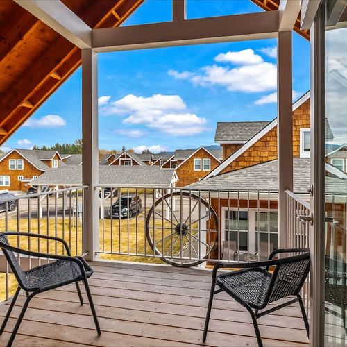 63717c59 2b41 4f FAwCz homerunner