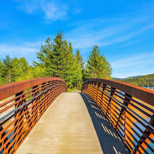 adeee48b 588f 44 FwOQ2 homerunner