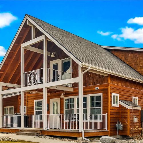 ae257b11 4a26 4d xcClF homerunner