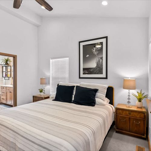 fdd68faa 2292 49 ynCLA homerunner