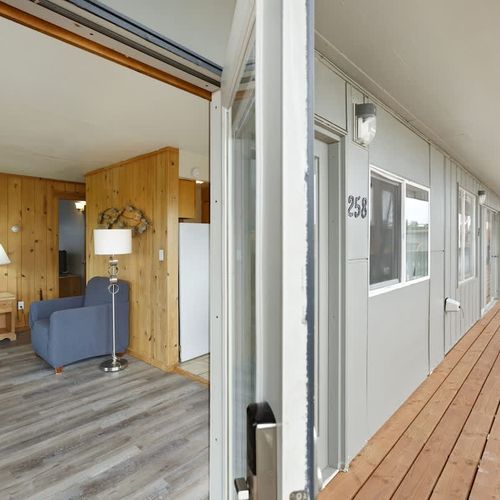 a1df2a55 b323 4e Vi5vk homerunner