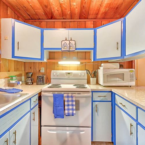 d6930b59 b31e 4e c5tOf homerunner