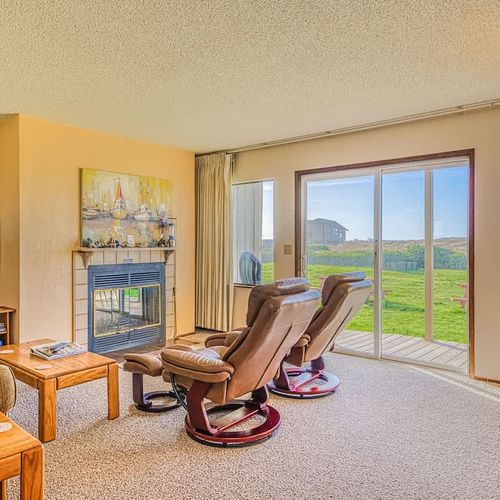 d2b0c210 7d17 49 7tZs6 homerunner