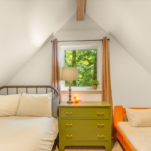 f88218c7 9b07 41 kA1D9 homerunner