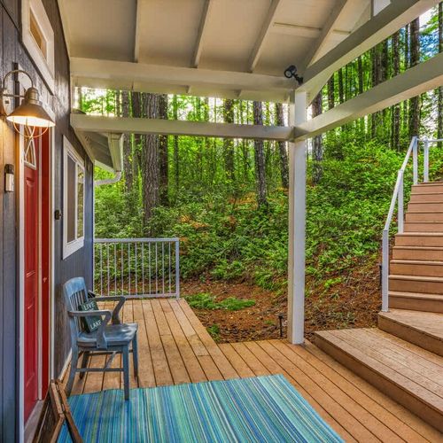 1c8ece3d 7cd6 4d R UQ0 homerunner