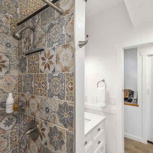 28b04b64 72b4 4b QEgcf homerunner