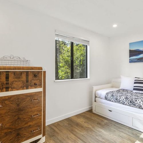 b10c4f18 ef3a 40 sNlcL homerunner