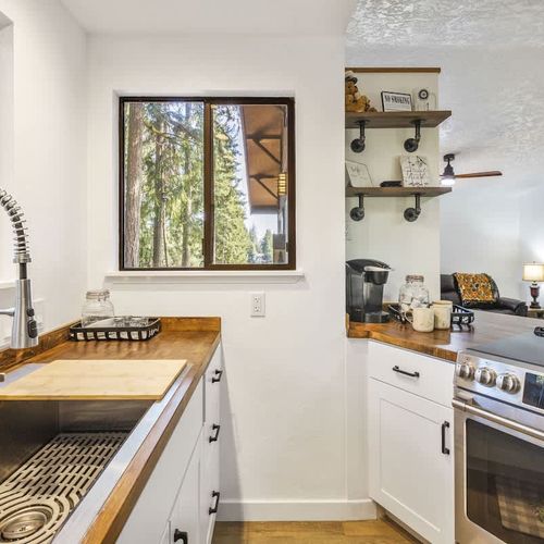 e516fa20 6d47 4a 3vO7Y homerunner