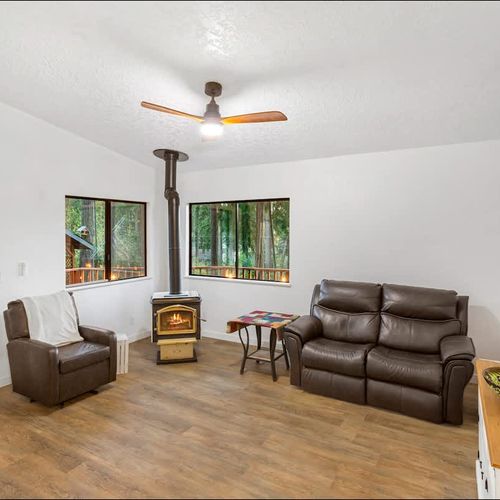 eca66e89 087b 46 icQFX homerunner