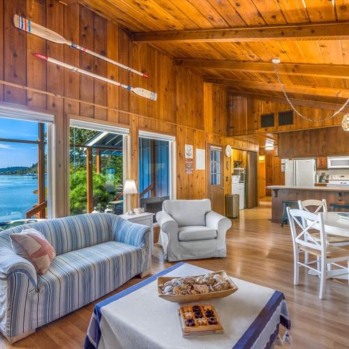 6f7a0cca 52b6 49 PnjNw homerunner