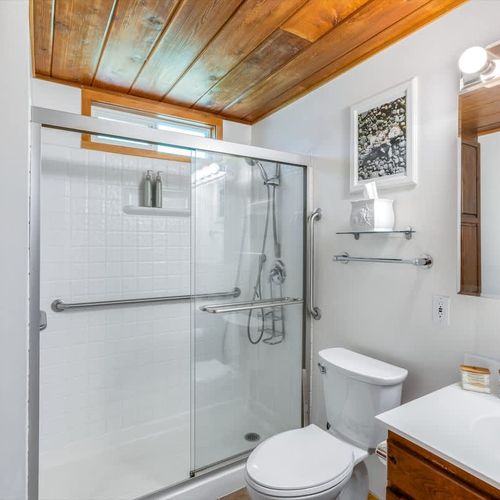 7040ad2b 0cc5 47 2MpDg homerunner