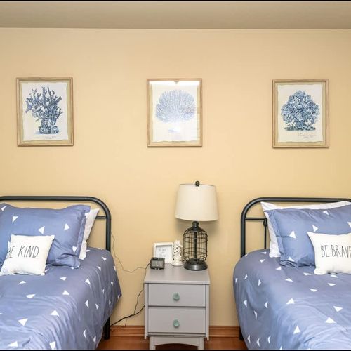 32e78d06 a59f 45 AkELE homerunner