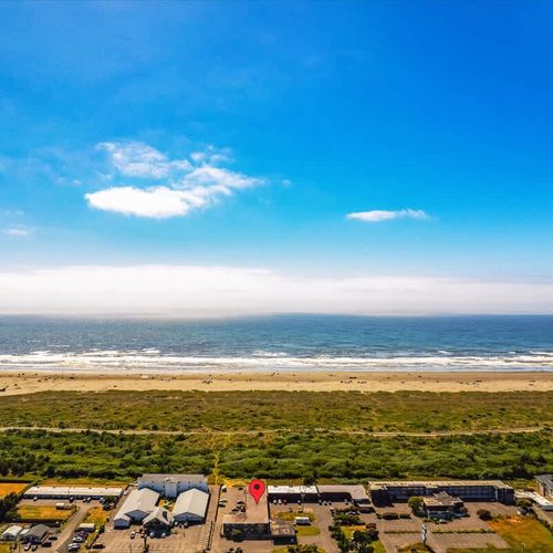 025dc11a de4b 4b 2FLMw homerunner