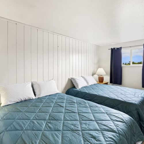 e328952e f414 47 vkNLf homerunner