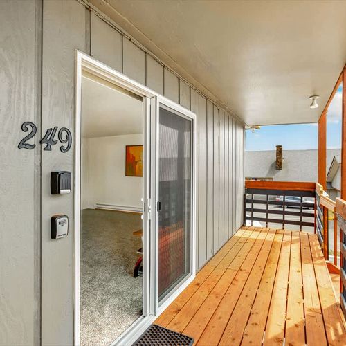 755e816c 9bca 47 hk 6f homerunner