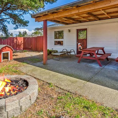 e45d4295 4d3d 4a CxwYl homerunner