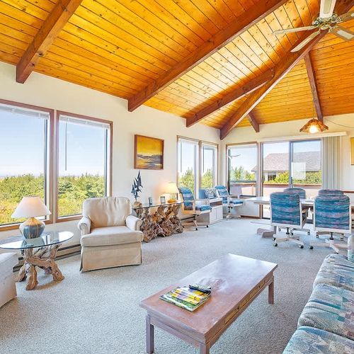 7c3d0fef 21c1 4a N1XUz homerunner