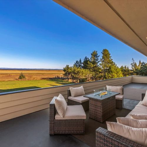 491f3c34 c4d3 44 jq QH homerunner