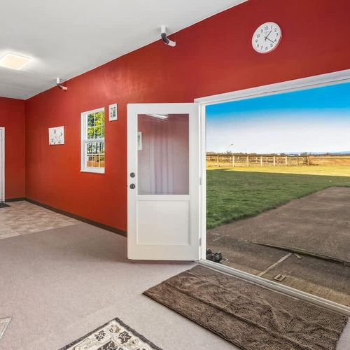 7eb84324 e03f 4b jzWLi homerunner