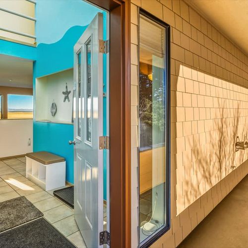 ea173e4b 20b1 45 ajkWP homerunner