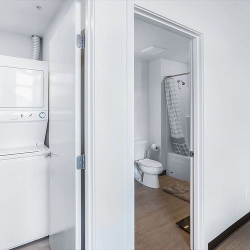 76403b25 eaf6 40 VS6am homerunner