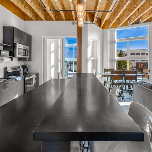 f6efb455 7016 4a wZ0h homerunner