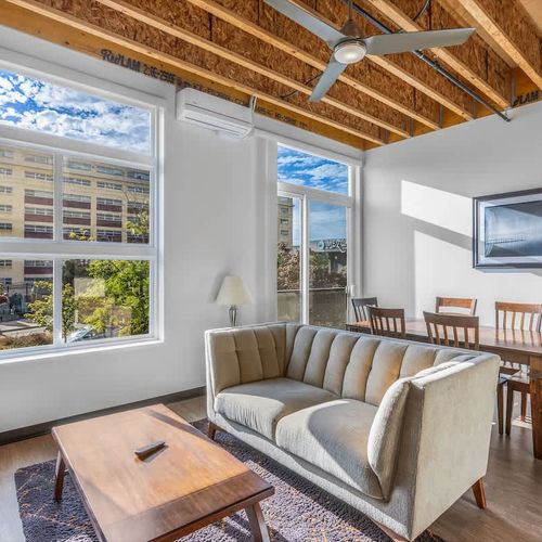 05202afc 6f6b 47 81NWX homerunner