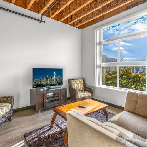 aa39c940 8d91 42 a2FwO homerunner