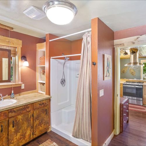 5efaefd5 0cd2 46 yeZv7 homerunner