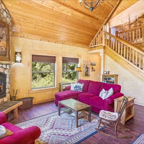 b4f1bf85 cad6 48 9JZH7 homerunner