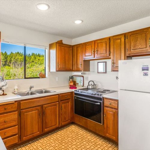 a2c378f2 9a23 45 ZqBe9 homerunner