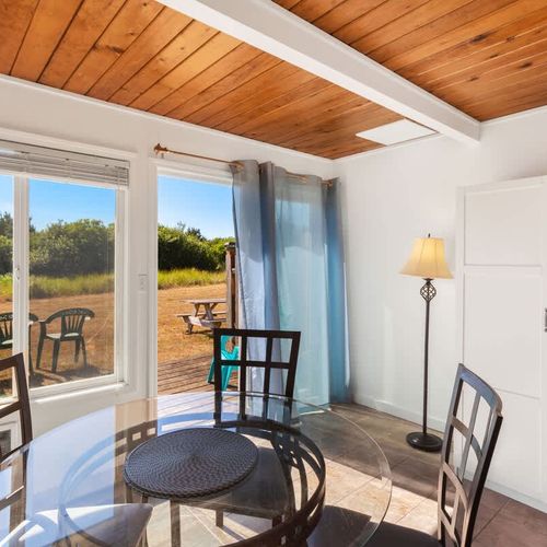 332ab7e3 7d98 4a Df03w homerunner