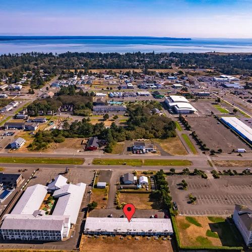 a1864096 8d83 44 S6MOo homerunner