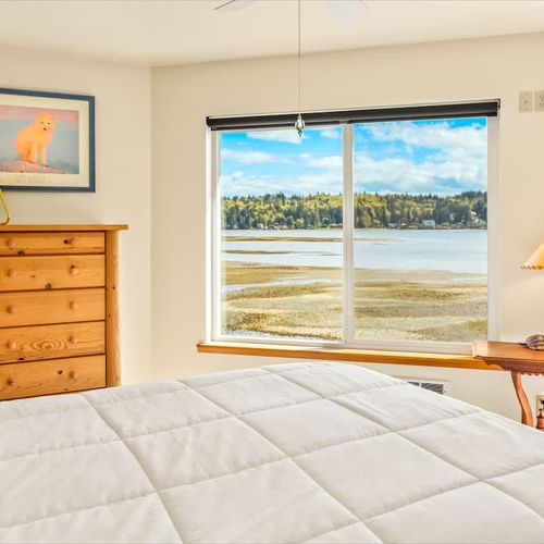 138bdad3 b8cf 44 ln8T homerunner