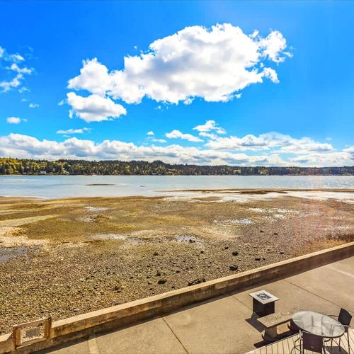 30c140a9 8f5b 48 cK9k1 homerunner