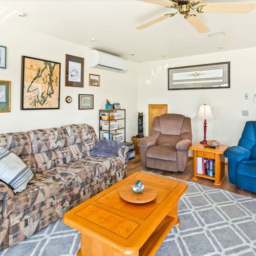 4ecab571 bbad 4e y78sP homerunner