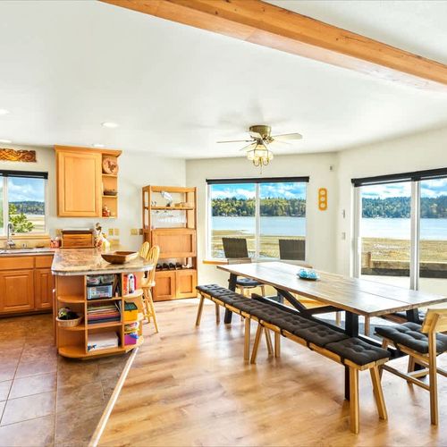 db8eff80 5f2e 48 gcaUv homerunner