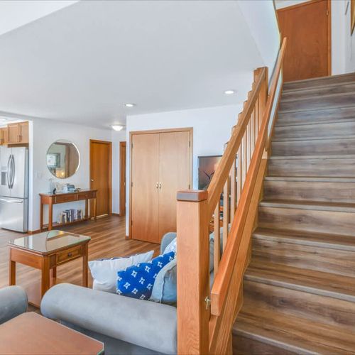 24b75b98 81c4 4d sOHO homerunner