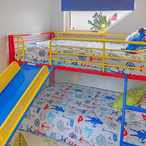 04af9d0e 0849 46 ccGFV homerunner